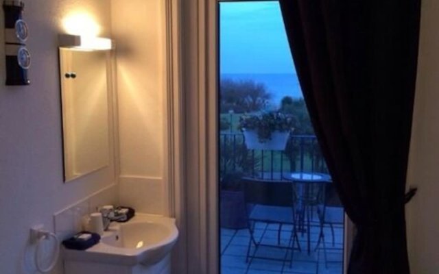 Seaview Guest House