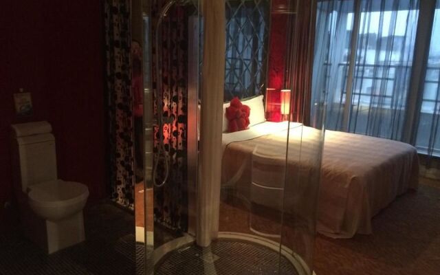Milan Hotel