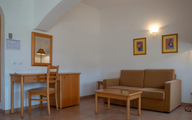Luz Bay Hotel