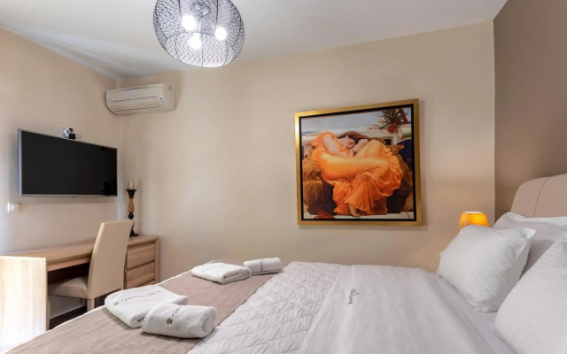 Luxurious Villa Kastro