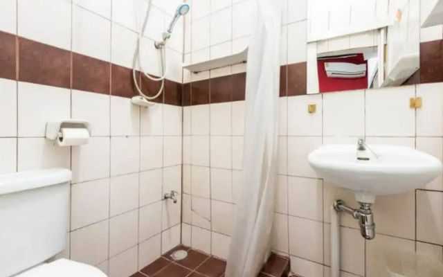 1137 Hostel