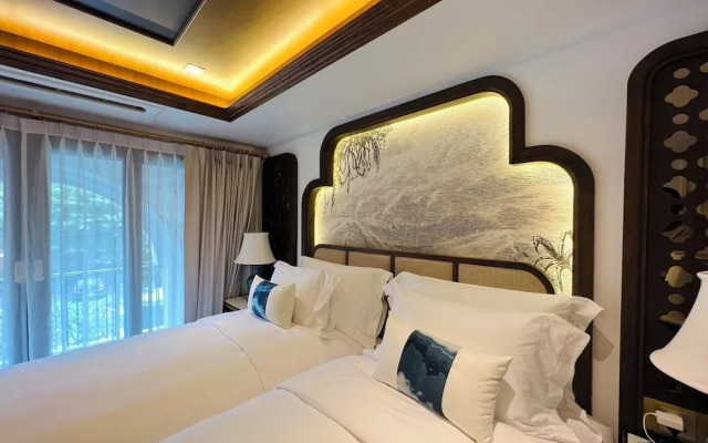 CHINO at Nimman Luxury Boutique Hotel