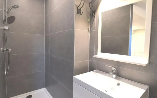 Spacious Villa in Gesves With Swimming Pool