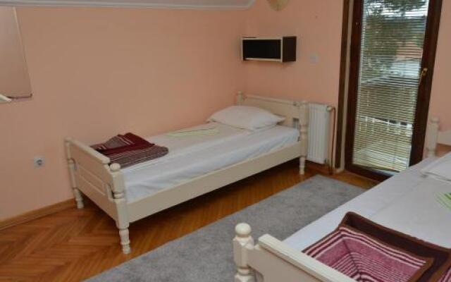 Guest House Colovic