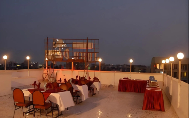 Hotel Juhu Plaza