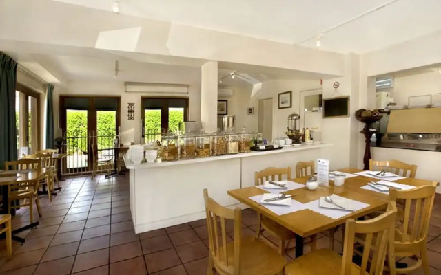 BEST WESTERN Admiralty Motor Inn