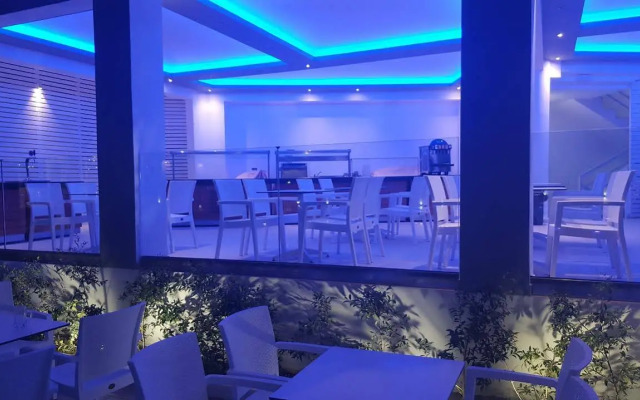Oceanis Park Hotel
