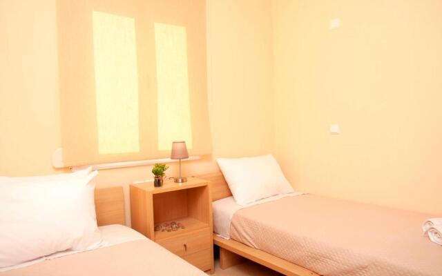 M&N Luxury Family Apartment 10meters from the Sea
