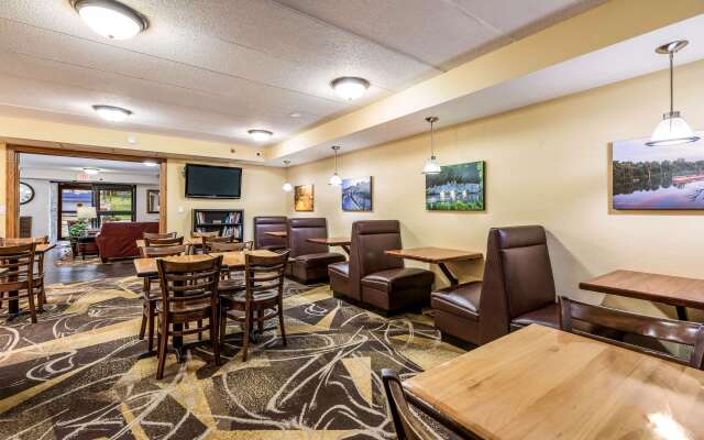 Econo Lodge Mayo Clinic Area