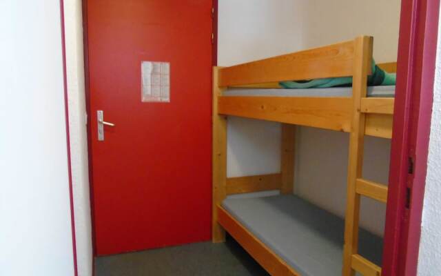 Lou Services Apartment GA48 LSI 001