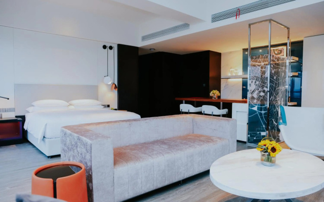 Hyatt Centric Lakeside Ningbo – Guest Rooms – Ningbo