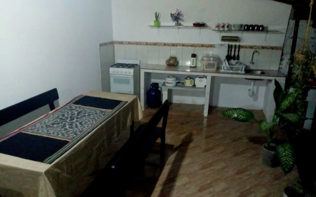 Kitara House Backpackers Hostel