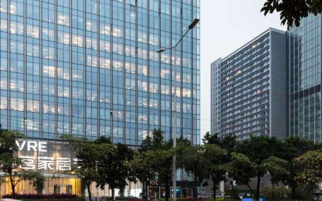 Livetour International Apartment (Guangzhou Financial City Keyun Road Subway Station)