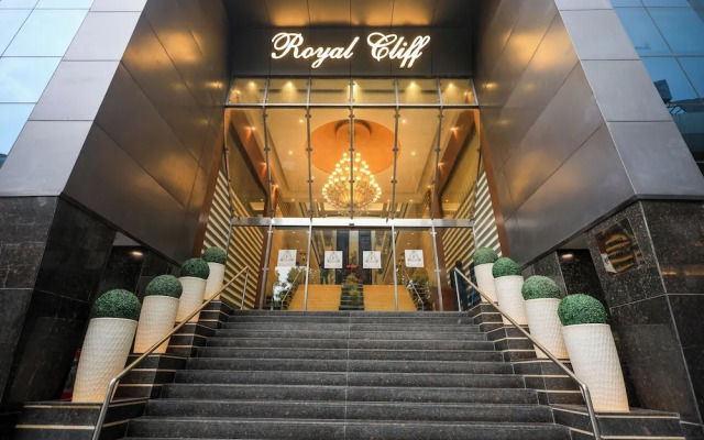 Hotel Royal Cliff