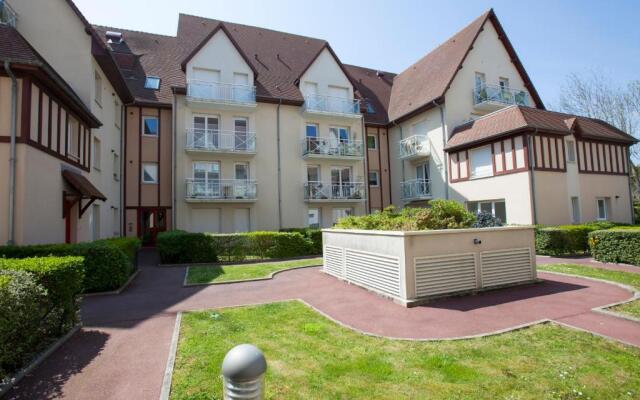 Appart Résidence proche plage avec piscine et parking couvert privé