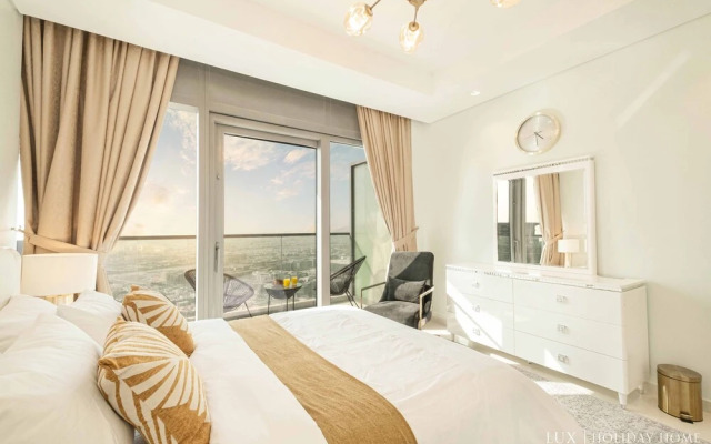 LUX The Paramount Sea View Suite