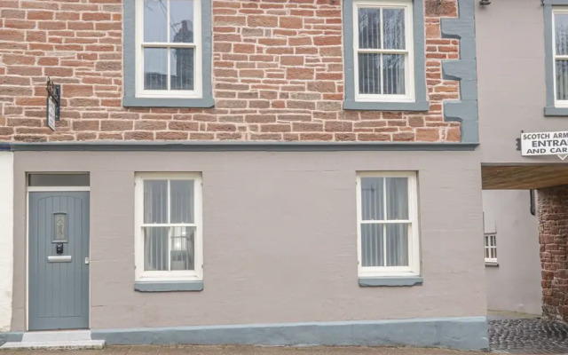 The Mews Apartment