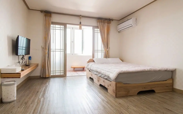 Jeju On the Stone Guest House 2