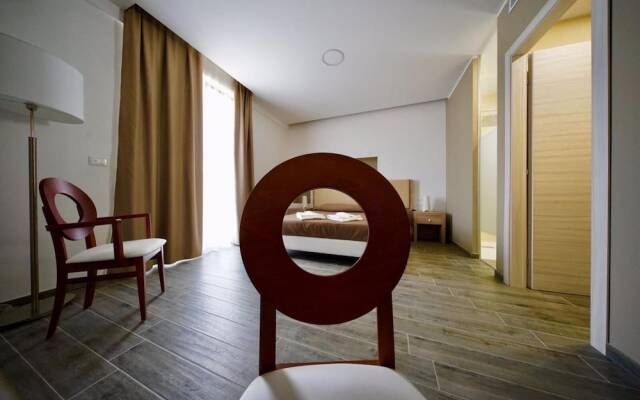 Grand Hotel del Lago