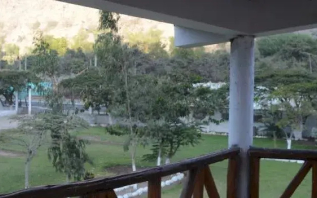 Viña de los Reyes Hotel & Camping
