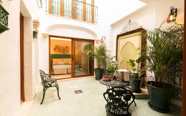 Casa Esmeralda Luxury Boutique Apartments Old Town