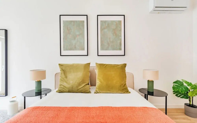 Seaside Modern Flat II at Cascais