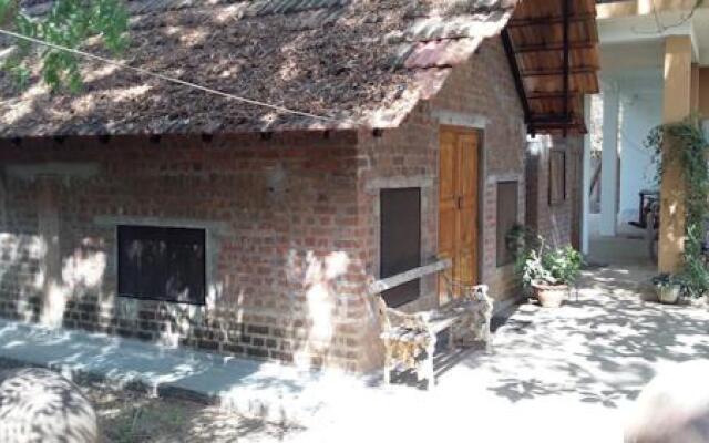 R M Guest House