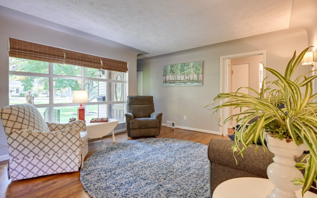 Pet-friendly Michigan Escape w/ Patio & Gas Grill!