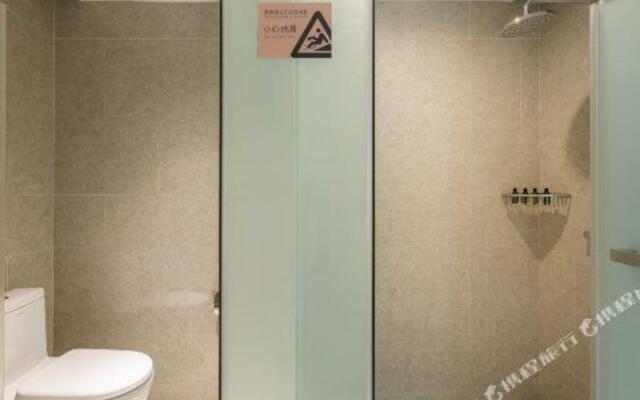 Chengdu Prolit Hotel