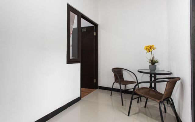 RedDoorz Plus near Trans Studio Cibubur 2