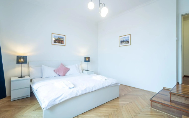 Royal Road Residence