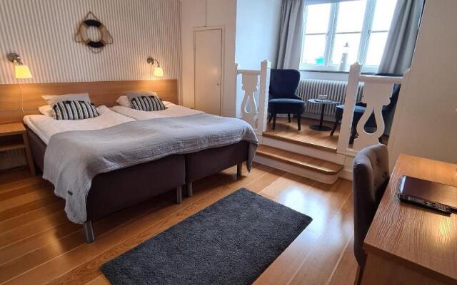 Hamnhotellet Kronan