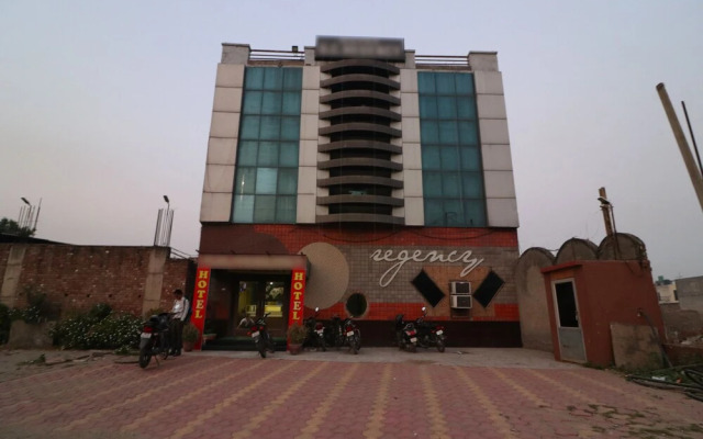 Oyo 23168 Hotel G C Regency