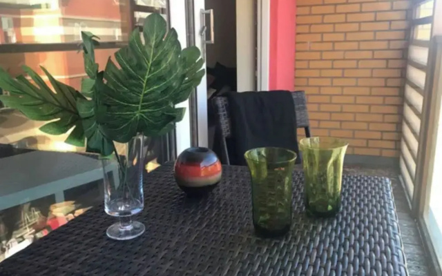 Apartment-sleeps4-balcony-parking-petsok