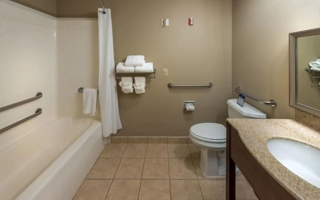 Best Western Plus Pioneer Park Inn