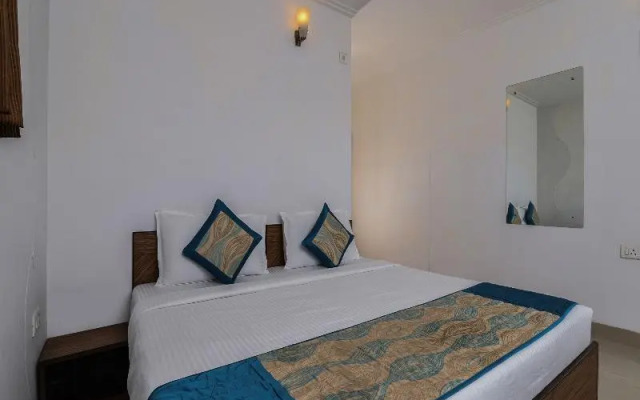 OYO 7655 Om Paradise Hotel