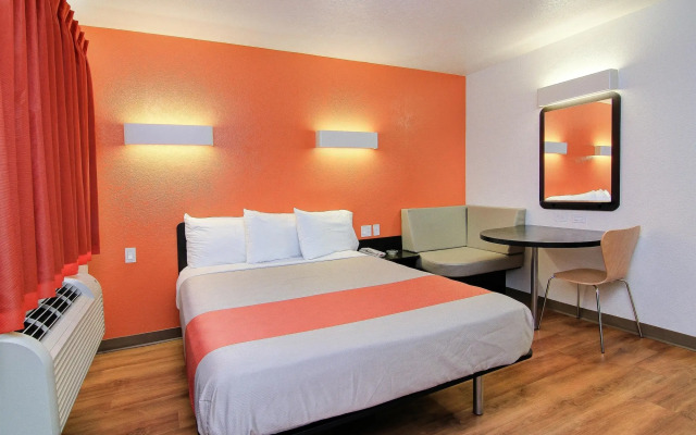 Motel 6 Old town Scottsdale/Fashion Square