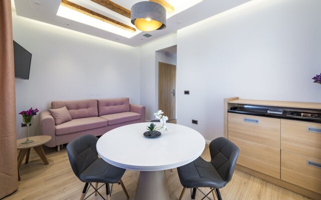 Casa Antika Suites