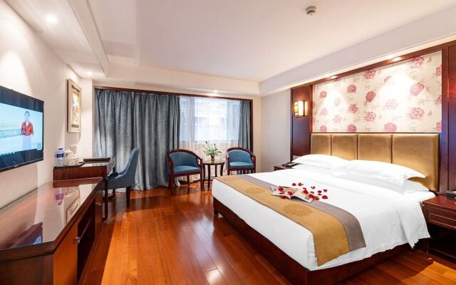 Zongrui Hotel