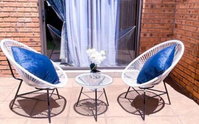 Luxury Apartments @ Summerset