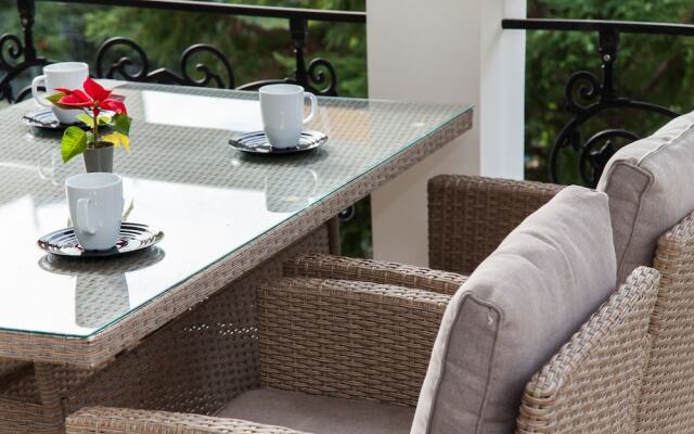 Riviera Retreat 3 Bd Voula Luxury Haven