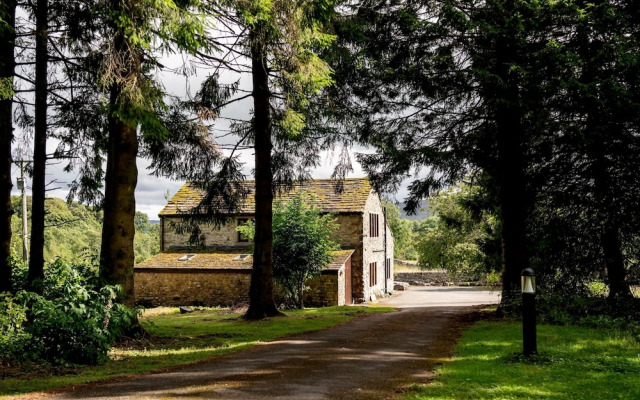Long Ashes - Netherside Barn
