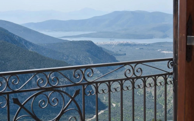 Hermes Delphi Hotel