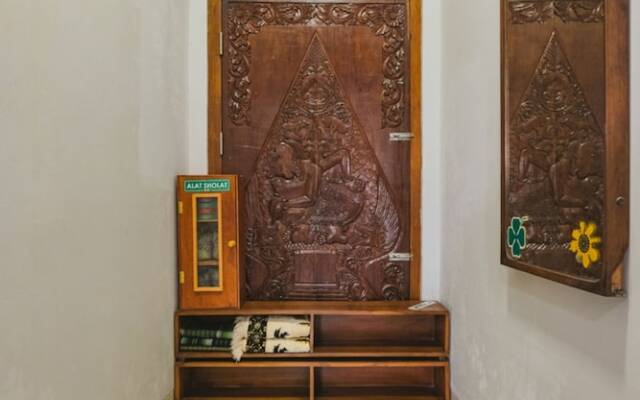 Villa Prambanan Jogja with Private Swimming Pool by Simply Homy