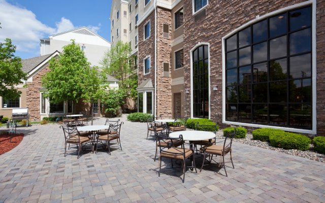 Staybridge Suites Minneapolis-Bloomington by IHG