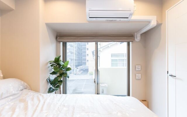 Buena Vista Namba Minami 204