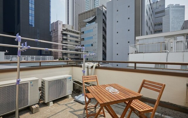 Residential Hotel Shinjuku Big House