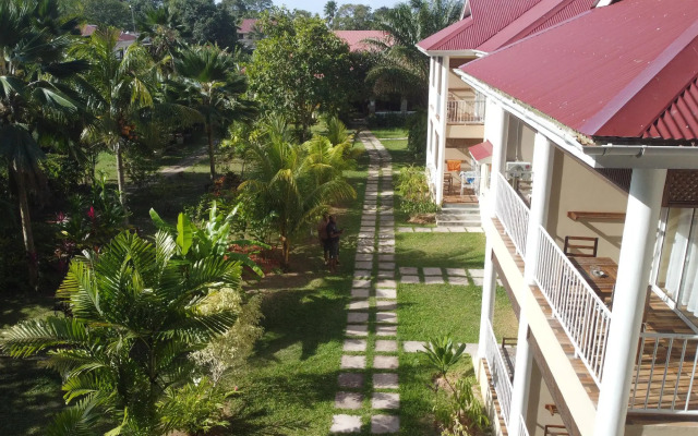 Villa Rafia Guesthouse