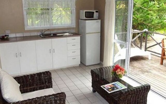 Manea Beach Villas