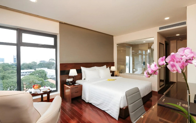 Orchids Saigon Hotel